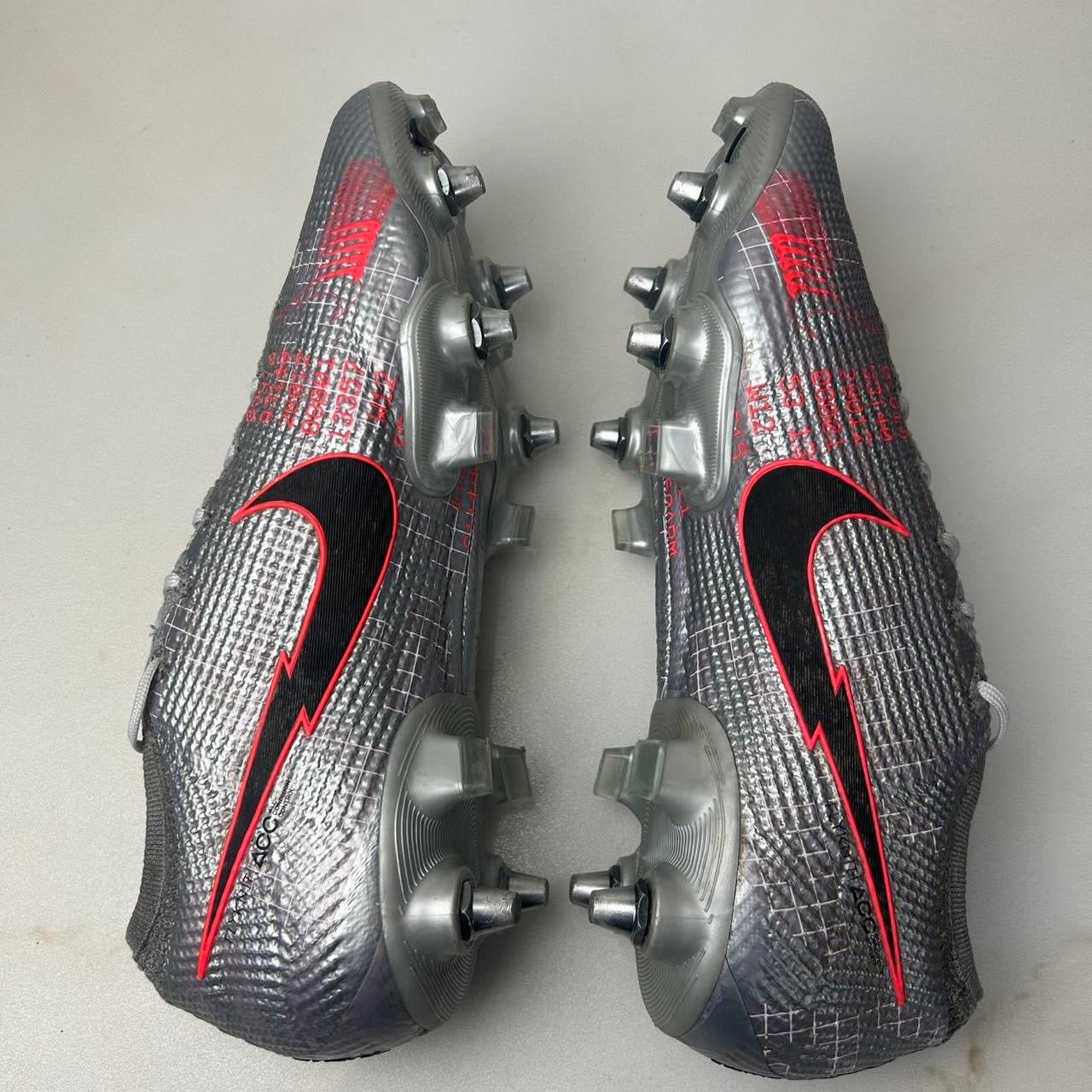 Nike Mercurial Vapor 13 Elite Sg-Pro Football Boots Uk 7.5