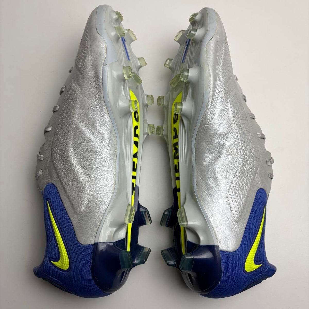Nike Tiempo legend 9 Elite Fg Football Boots Grey Fog/Volt New Uk 8.5