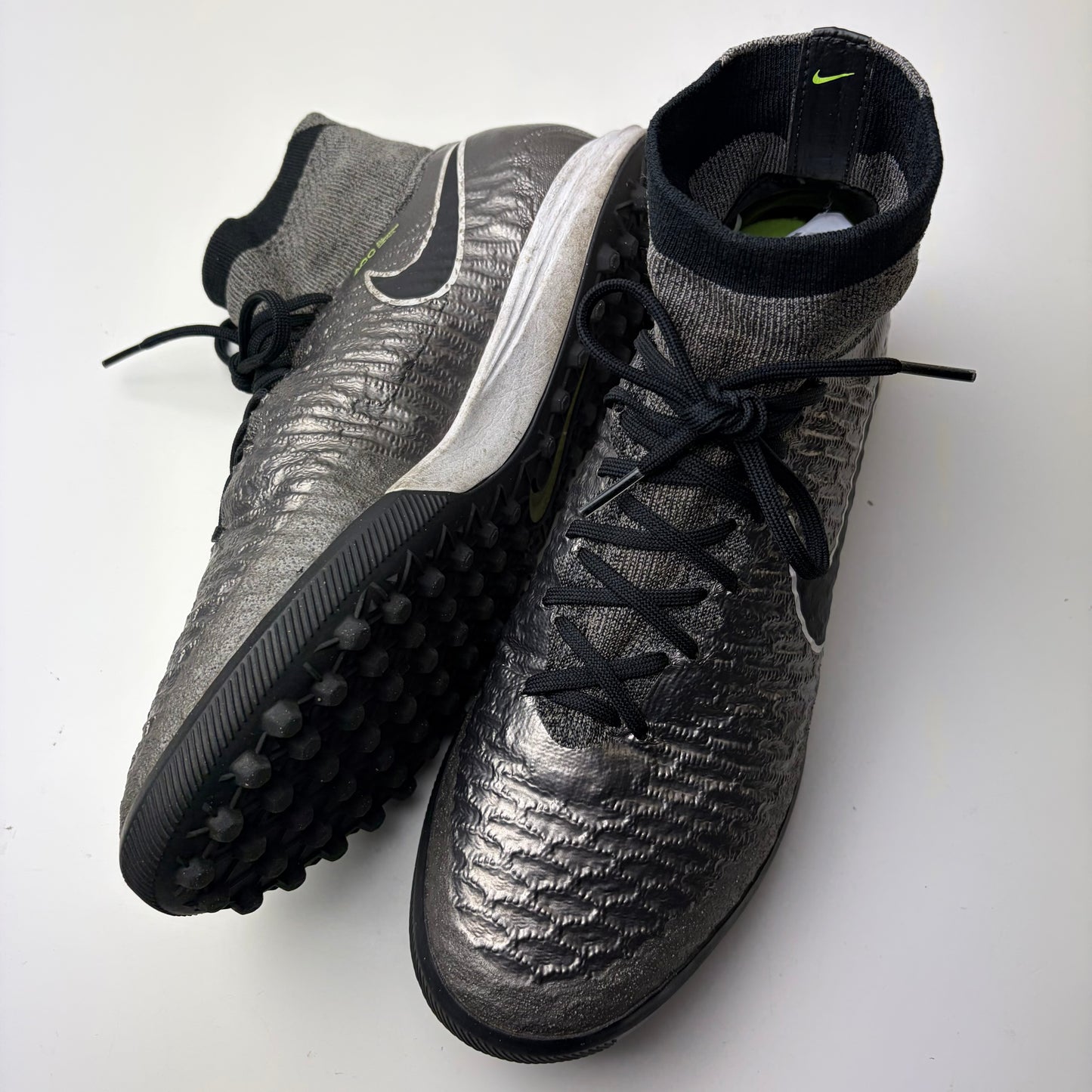 Nike Magistax Proximo Tf Astro Football Boots Uk 8.5 Extremely Rare