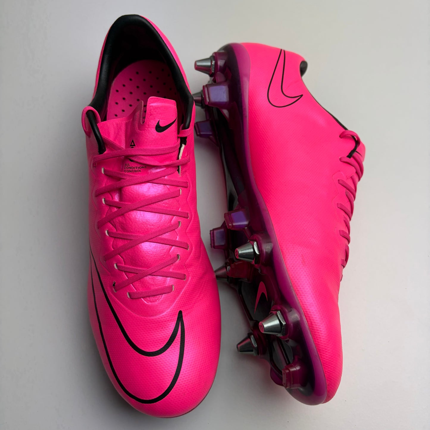 Nike Mercurial Vapor X Elite Sg-Pro Football Boots ‘Hyper Pink’ Uk 6 Used Once