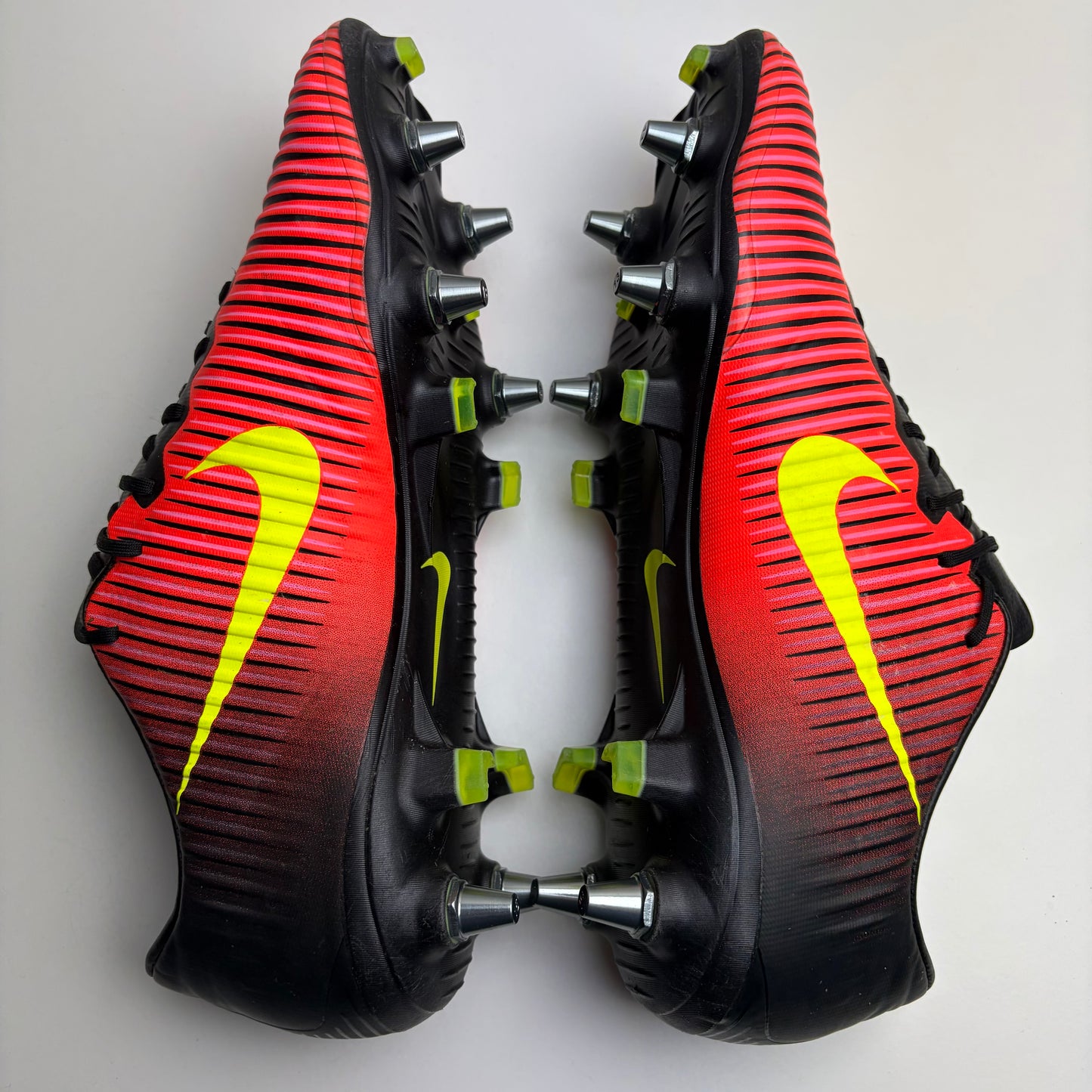Nike Mercurial Vapor XI Sg Elite Football Boots ‘Total Crimson’ Uk 9 Very Rare