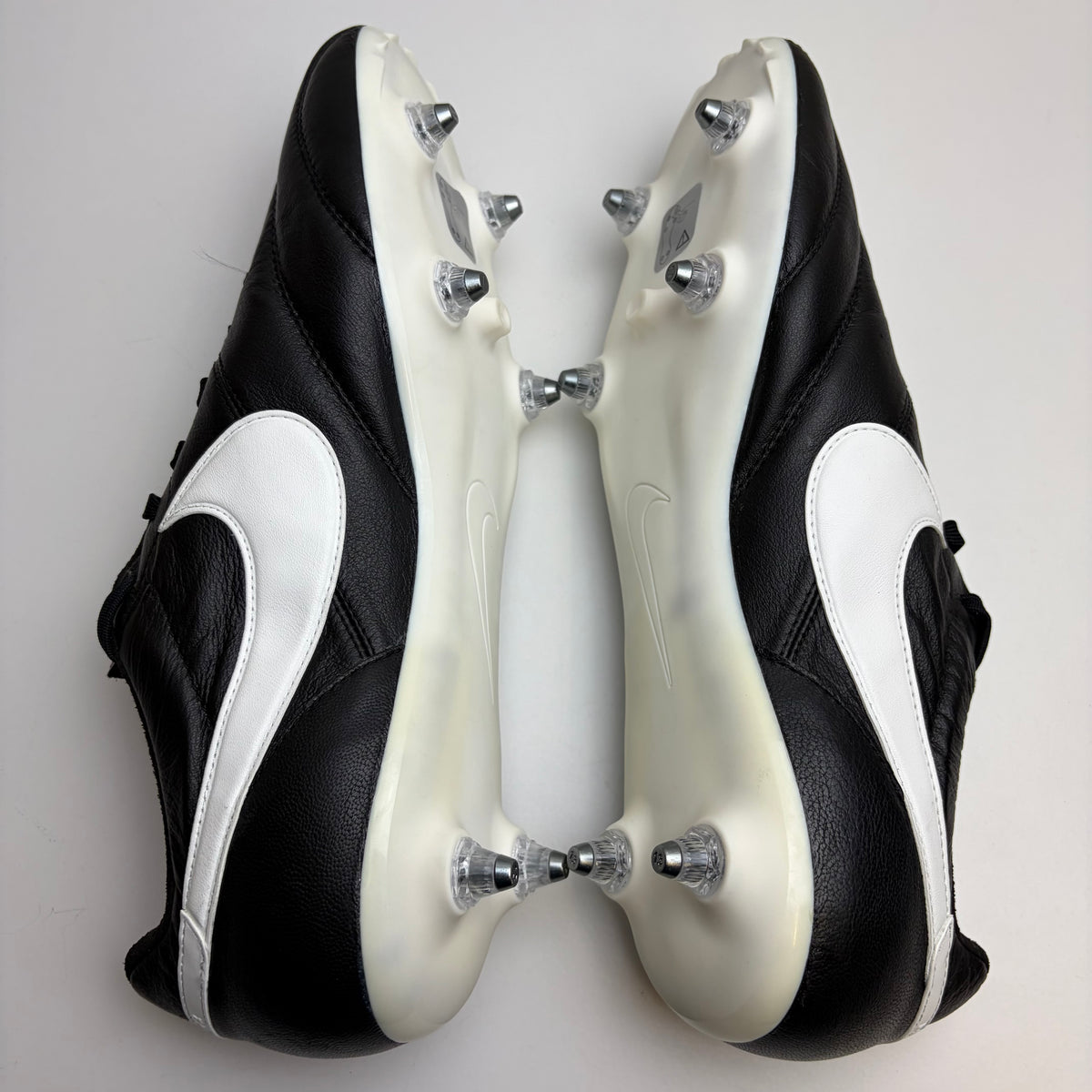 Nike Premier 1 Sg Football Boots Retro Uk 9.5 Extremely Rare